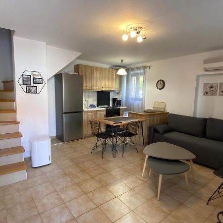 Romantic Maisonette In The Heart Of Pythagoreio Rh Door Exterior photo