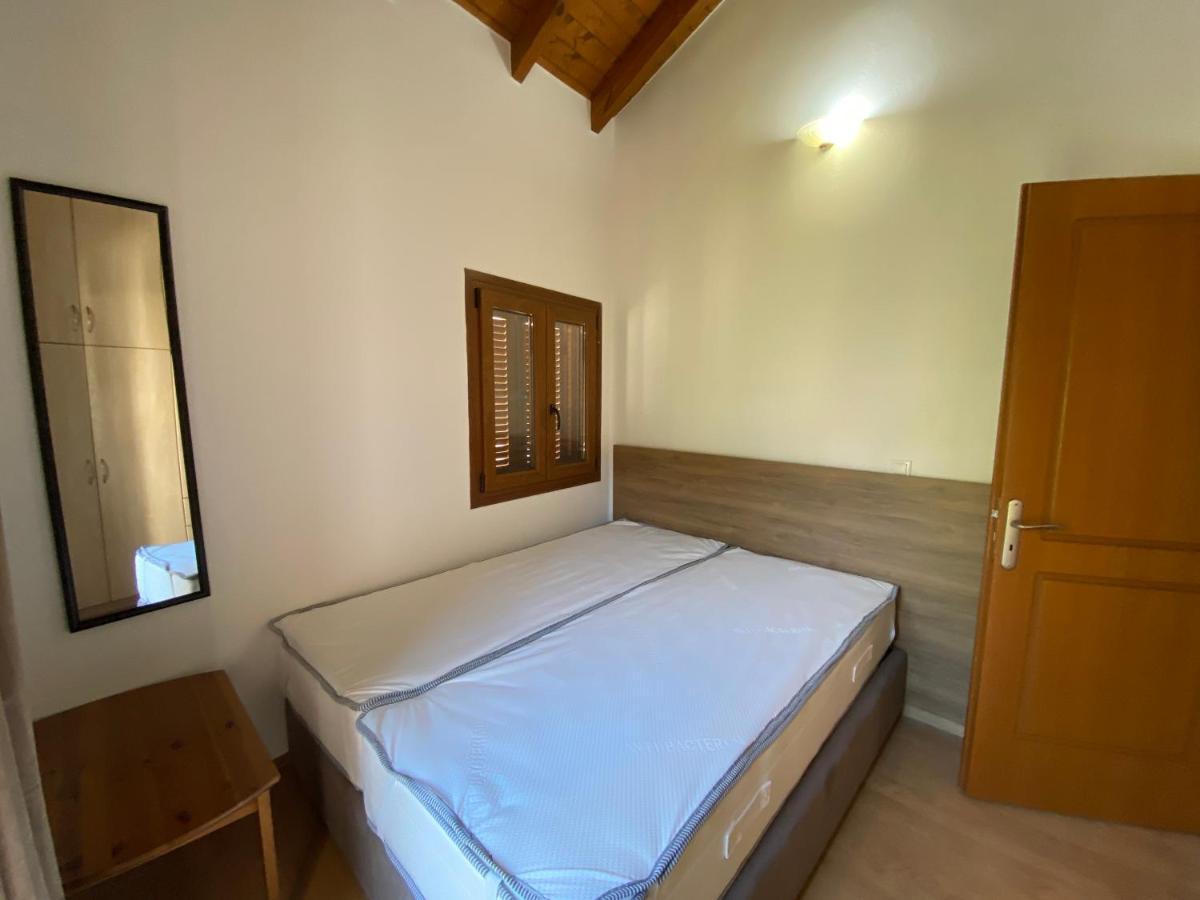 Romantic Maisonette In The Heart Of Pythagoreio Rh Door Exterior photo